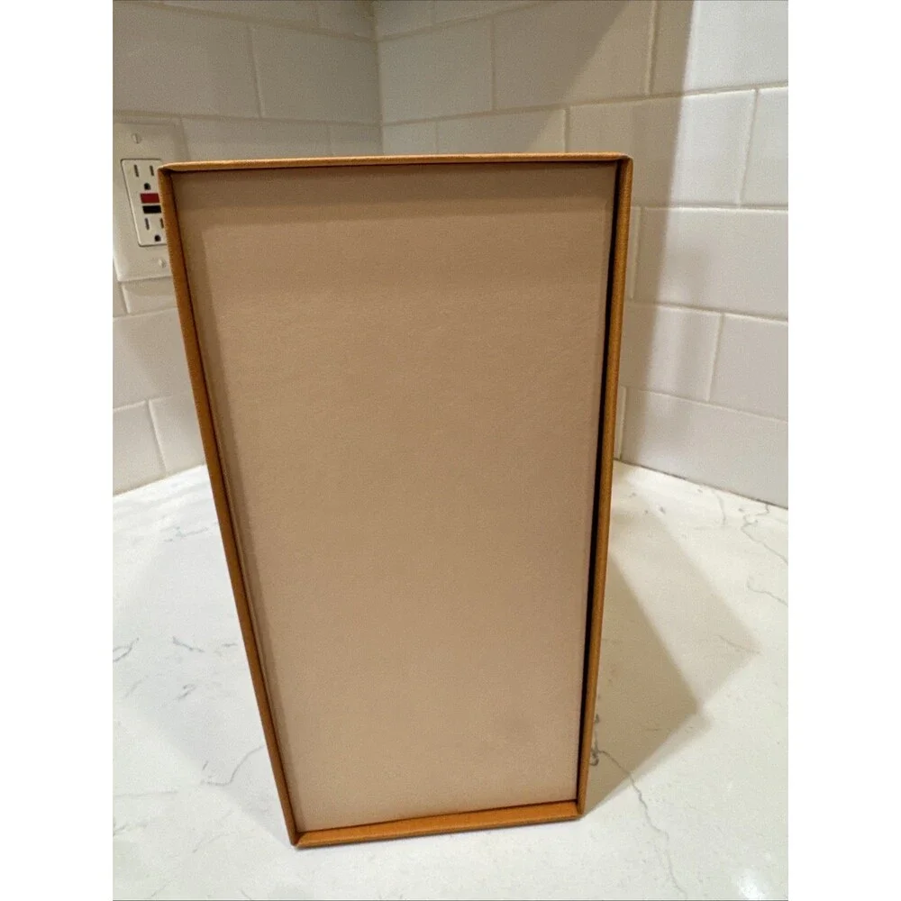 Authentic Louis Vuitton Large Magnetic Gift Box 14x10x5 Orange Ribbon Empty LV